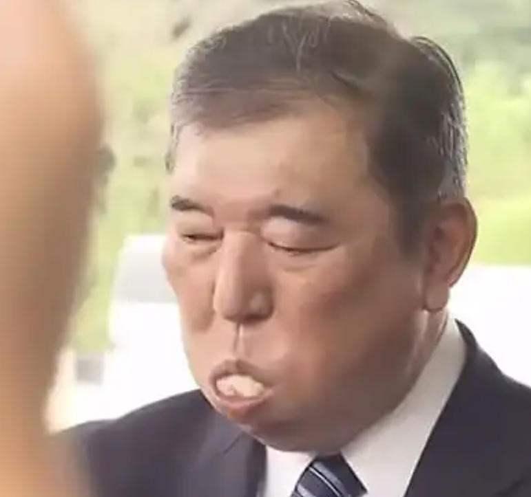 木村拓哉最新广告因伸舌头吃饭被喷!日本网友直呼:吃相太难看了(组图) - 18