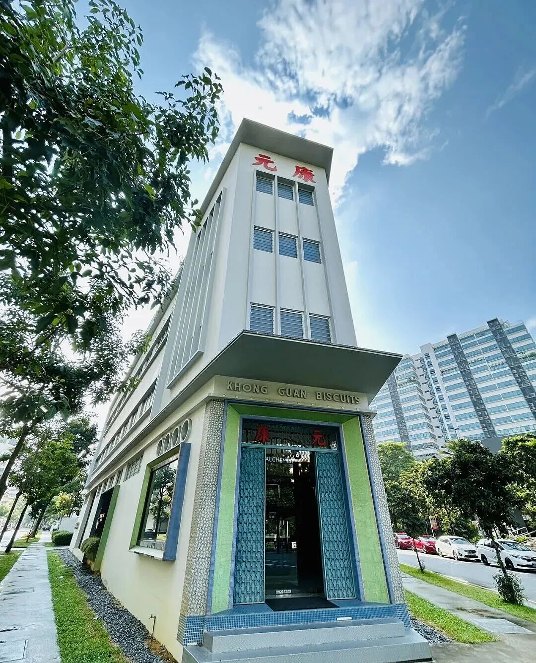 福建少年下南洋白手起家,逆袭成新加坡“饼干大王”打造百亿食品帝国 - 9