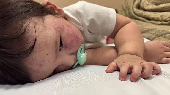 11个月男婴苦等医生5小时后身亡！母亲崩溃: 他本可活下来（组图） - 2