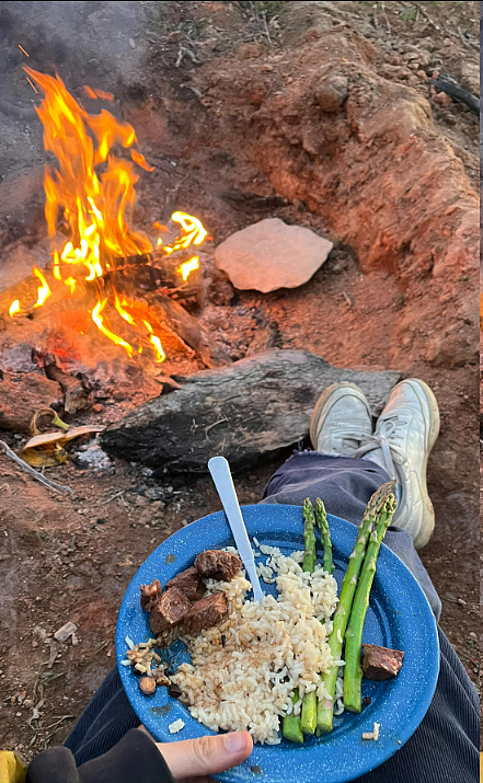 生吞牛肝、拒打疫苗、喝生牛奶…洋抖上的西人宝妈，一个比一个魔怔（组图） - 1