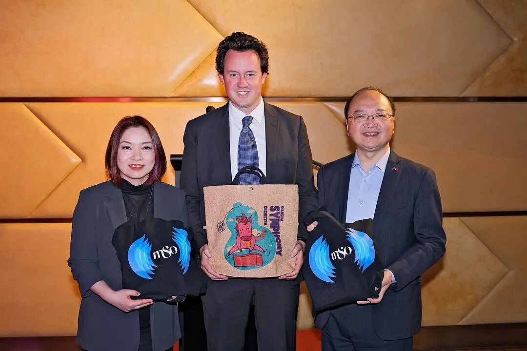 房新文总领事出席上海交响乐团墨尔本音乐会 - 1