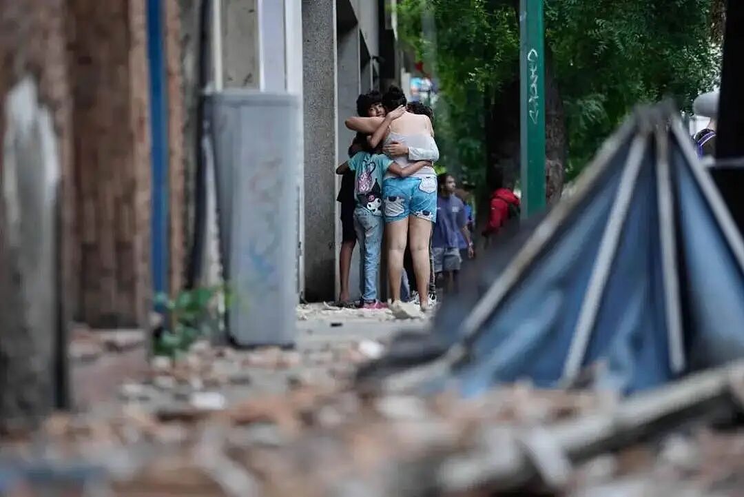 一场7.5级强震，照见马杜罗离场后的委内瑞拉（组图） - 13
