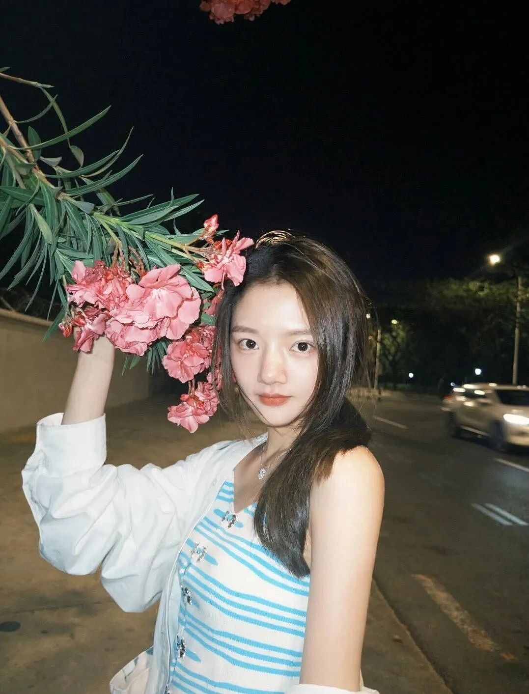 丑到被劝整容的中国95花，又去演绝世美女了？网友：太冤了…（组图） - 52