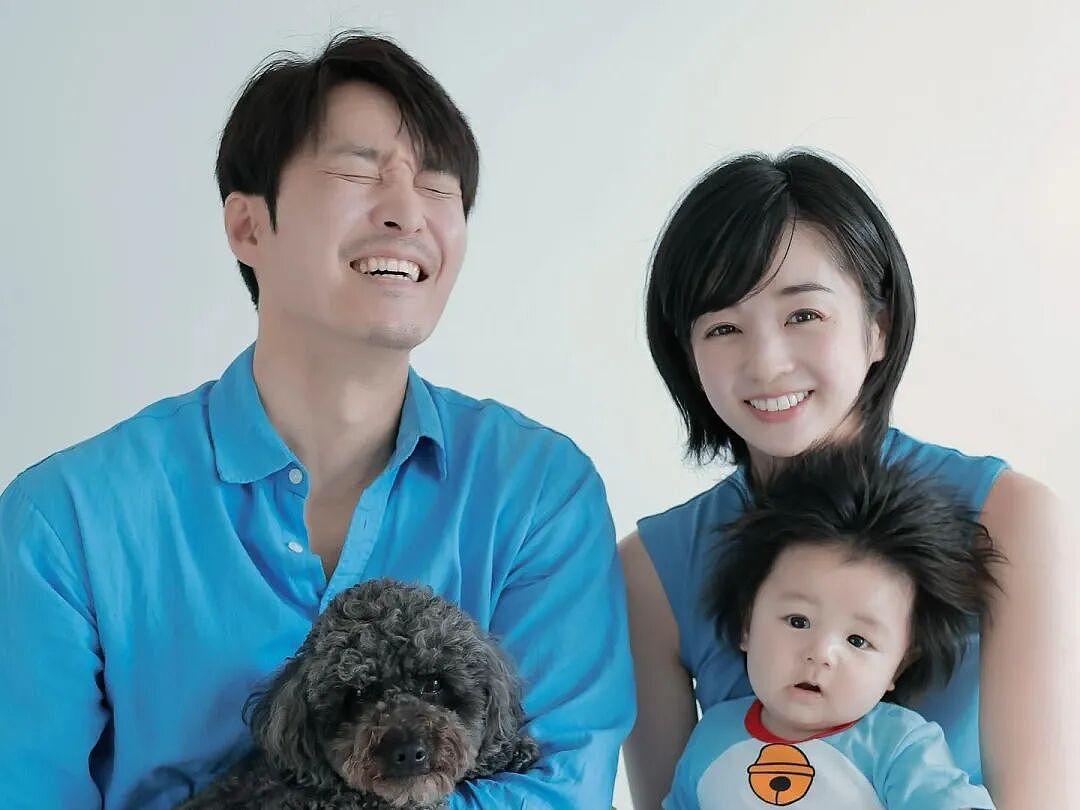 韩国男星疯狂追求小18岁日本妹子,狂立深情人设!婚后却嫌妻子韩语差让他很烦躁! - 7