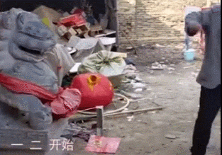 被骗3万的大衣哥,人设彻底立住了(组图) - 20
