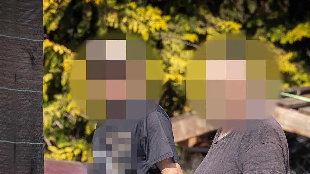 男子试图诱导13岁女孩发裸照！加拿大博主飞到新西兰，当场对质…… - 2