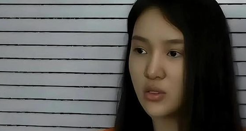 涉赌卖淫、炫富卖假货!曾经“一夜40万”的初代顶美郭美美,如今现状太唏嘘(组图) - 3