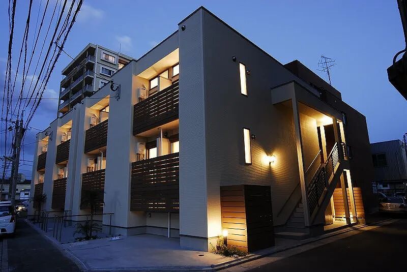 日本富豪有9个妻子12个娃？每天安排时间在各房之间奔走？（组图） - 13