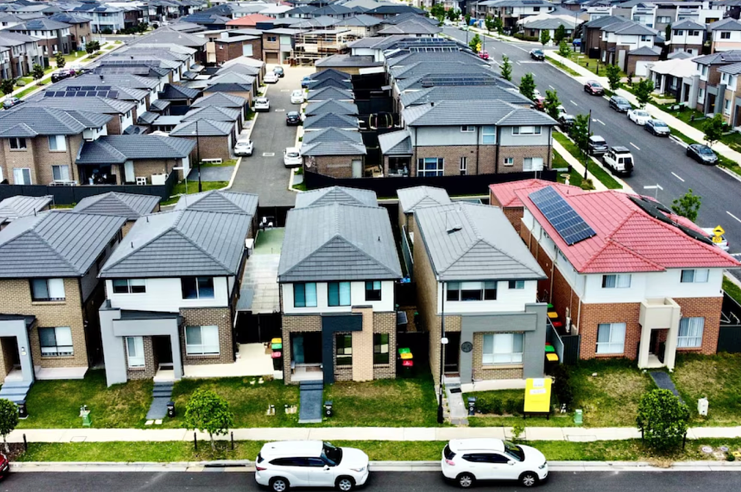澳洲楼市突然降温？悉尼、墨尔本房价领跌全国！部分城区跌幅已超10%！可负担公寓成“香饽饽”！负扣税改革落地，租金会迎报复性上涨吗？ - 7