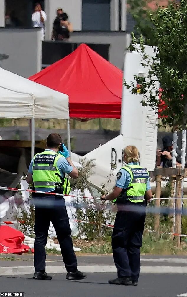 “别担心，你不会死的”——教练对她说完这句话，下个航班的11人全部遇难！（组图） - 5