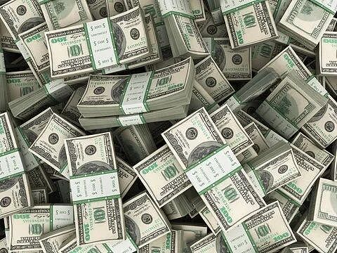 他关在牢里都能偷走1100万,却关在最宽松监狱?!大摇大摆越狱,彻底消失(组图) - 8