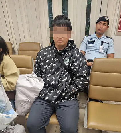 太离谱!华人男子大闹机场,画面曝光!当场被抓,终身被禁入境,还要赔10万、蹲监狱…(组图) - 9