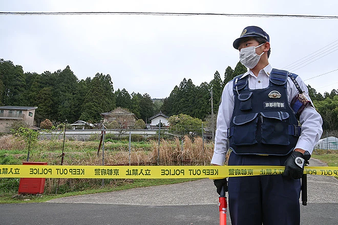 11岁小学生失踪引爆日本舆论！惊天真相：继父勒死娃不断转移遗体...（组图） - 11
