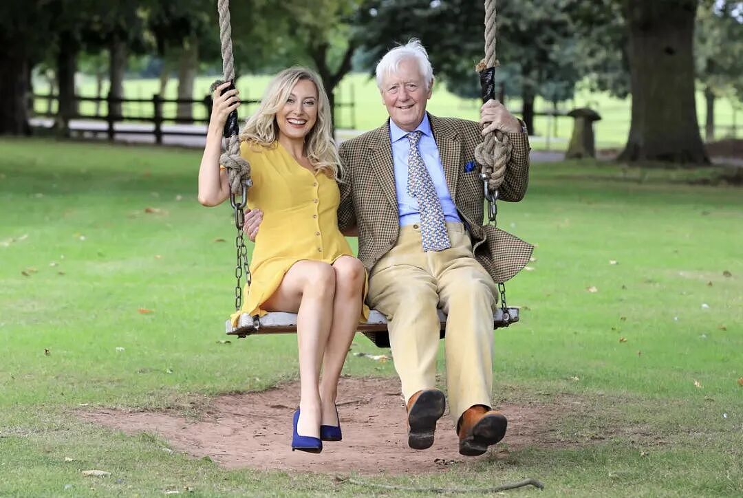 英国贵族在电视上征婚要
