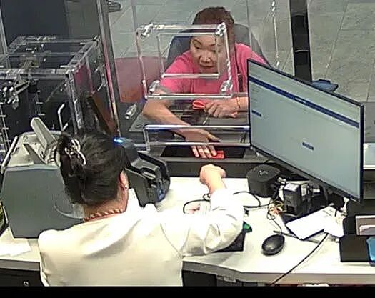惊!华人富豪夫妇离奇失踪,账户$280万被她掏空!留下豪宅豪车!(组图) - 5