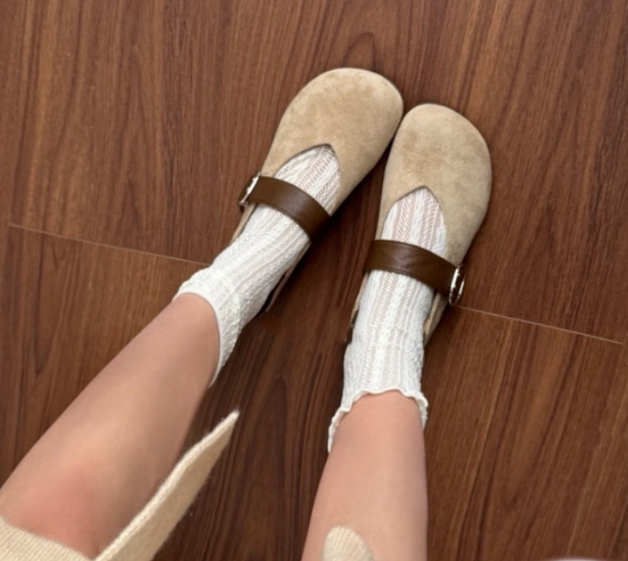 年入1000亿的“丑鞋三巨头”,截胡阿迪耐克们的生意(组图) - 29