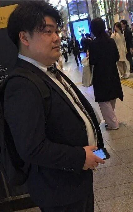 博主相亲晒出“史诗级照骗”，百万网友围观，评论区更好笑（组图） - 23