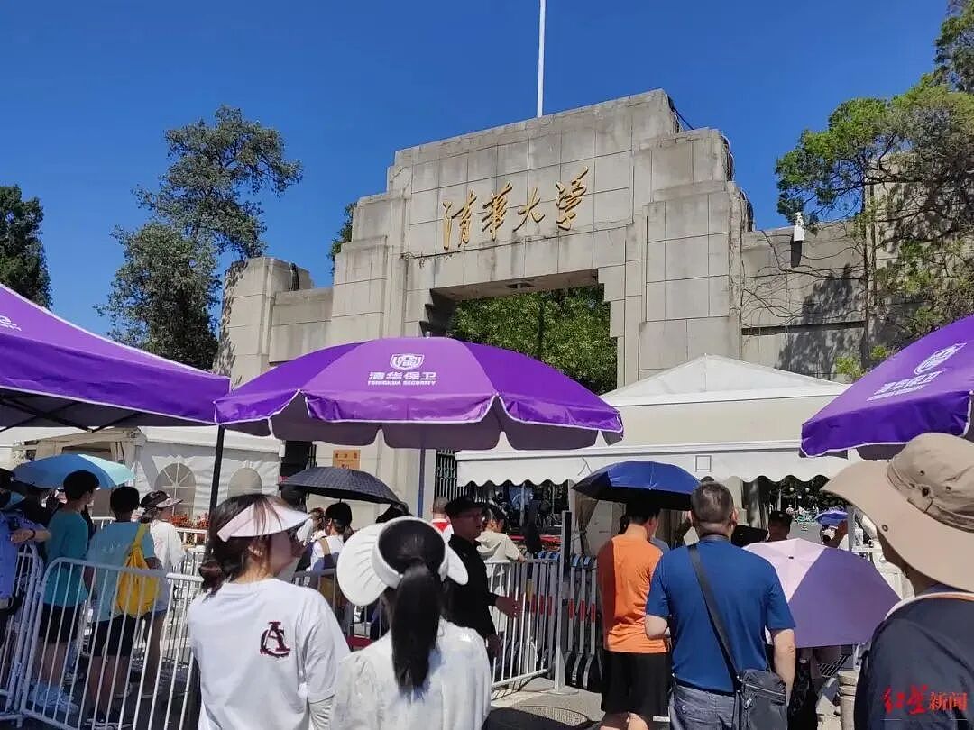 清华原博导带81岁母亲打卡30余所高校，发起“校门实验”：这扇门，到底该不该开？ - 3