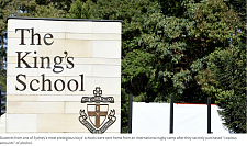 刚刚，King’s School一群学生出事了，家长们简直要哭晕（组图）