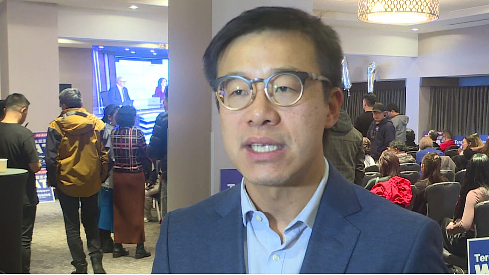 突发！列治文华人省议员涉嫌家暴，被控3项重罪！刚刚被逐出党团（组图） - 2