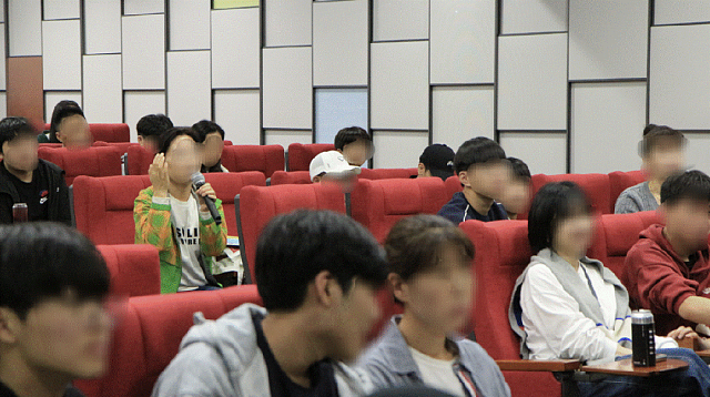AI热潮重塑韩国教育：半导体专业受追捧，医学院地位受挑战（组图） - 5