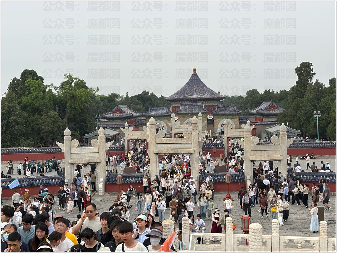肉贴肉，人挤人！五一长假首日，中国各大景点已爆（组图） - 29
