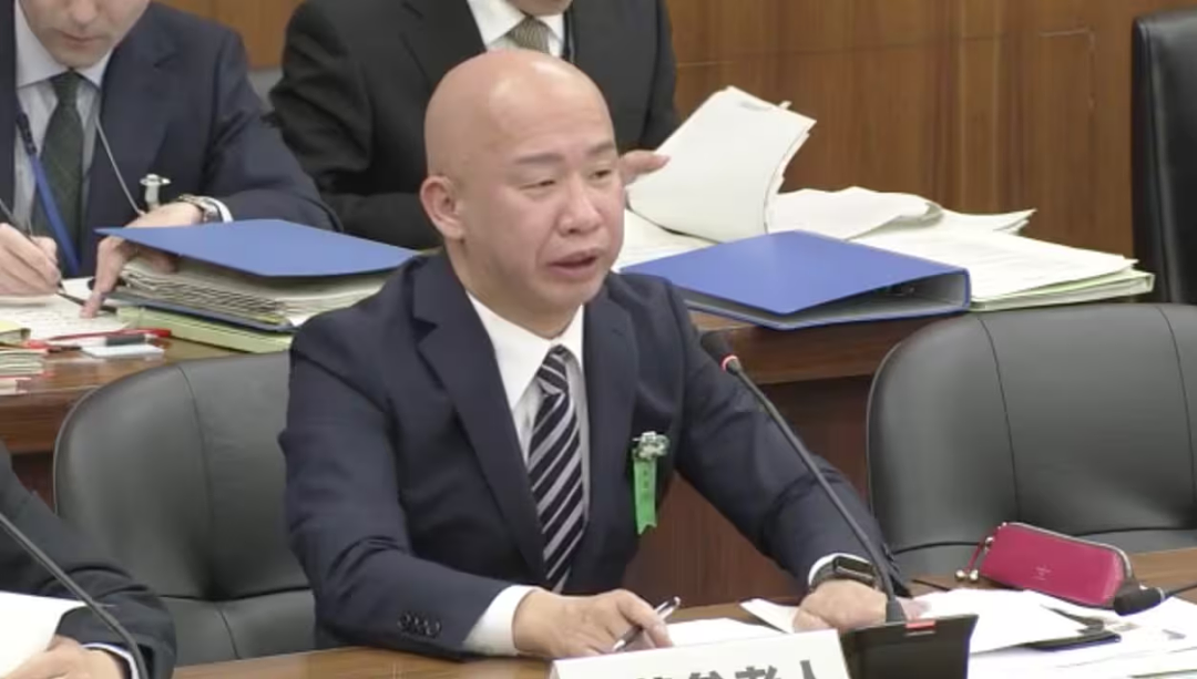 黑道大哥金盆洗手靠自学考上顶尖名校?每天苦读还要考律师,网友:垫底辣叔(组图) - 9