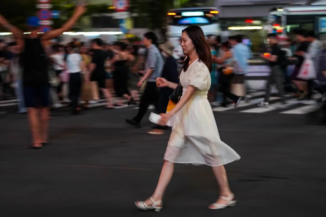 日元对美元汇率再创新低，已成最疲软主要货币，悲观情绪蔓延 - 1