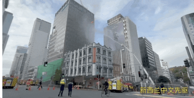 突发！奥克兰在建希尔顿酒店惊现大火，浓烟席卷CBD，1人火中逃生！原计划明年初开业…… - 15