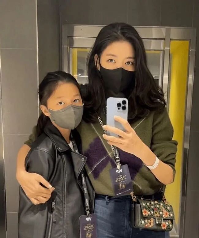 地表最强“小三”！48岁拿下百亿老头！一句话撬走总统女婿，却说：我真的不爱钱（组图） - 8