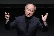 亚洲首富只当了3天，孙正义“跌落神坛”？身家一天缩水近900亿元（组图）