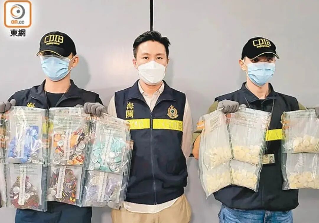 惊爆！4名外国人刚落地香港就被捕，面临终身监禁！以为找到赚快钱的高薪工作…（组图） - 5