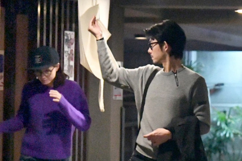 亚洲第一白月光男神突然结婚,网友:羡慕她,更羡慕他 - 31