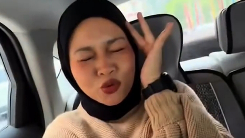 大马网红中国旅游捂鼻嘲“又脏又臭”?中马网友联手重锤,她猖狂嘴硬“我才是受害者”?(组图) - 12
