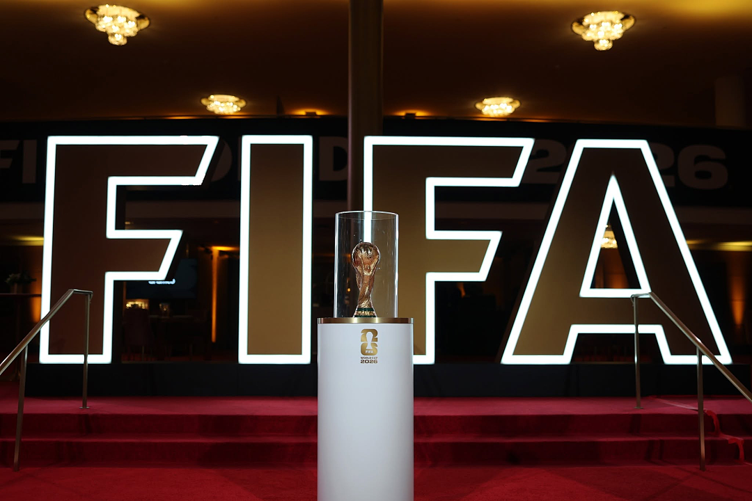 足球世界最严厉的父亲,FIFA这门生意到底有多暴利 - 1