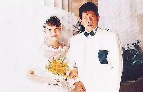 翁静晶:剧本都写不出的传奇人生!20岁为爱退圈,55岁再嫁豪门(组图) - 5
