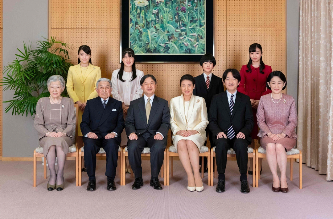 日本皇室公开哭穷!秋筱宫白拿1亿零花钱却大喊“钱不够花”,日网友:废除皇室算了!(组图) - 2