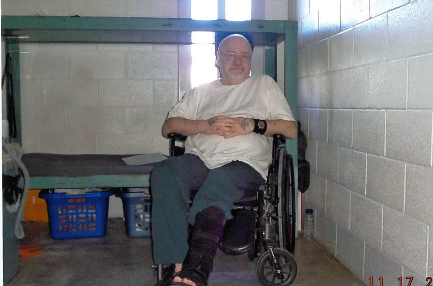 美死刑犯注射执行找不到血管多活1年？民众竟求情：那么折磨好可怜 - 12