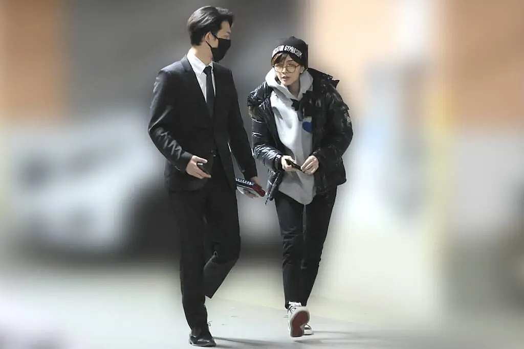亚洲第一白月光男神突然结婚,网友:羡慕她,更羡慕他 - 30