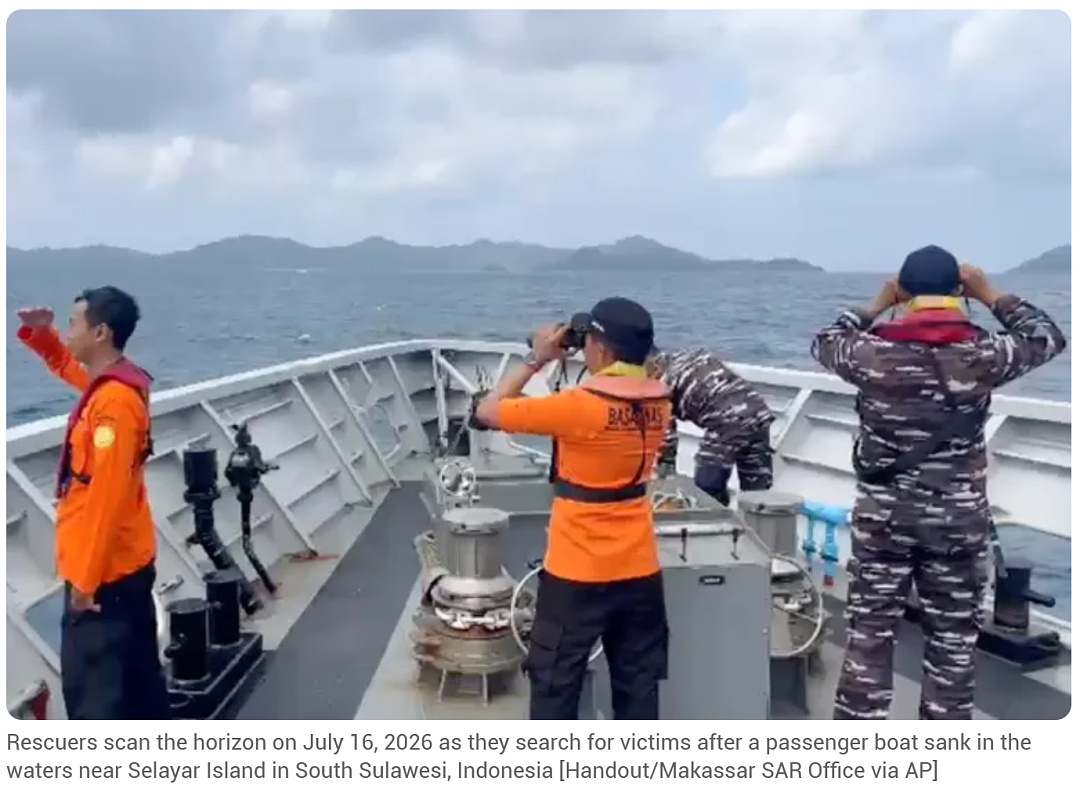 惊魂! 游轮遭巨浪击沉，中国游客海上漂流5小时，救生筏漏气，有人吓到吐！（组图） - 5