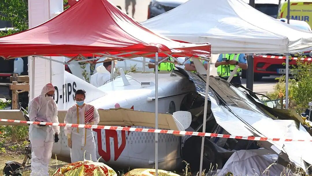 “别担心，你不会死的”——教练对她说完这句话，下个航班的11人全部遇难！（组图） - 7