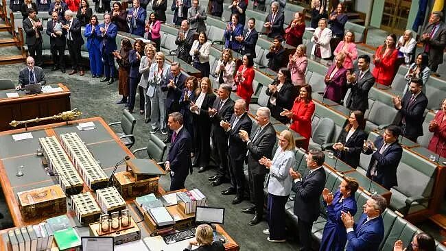 一国党民调狂飙,韩森:我有能力当澳洲总理,她真能当吗?真相来了(组图) - 5