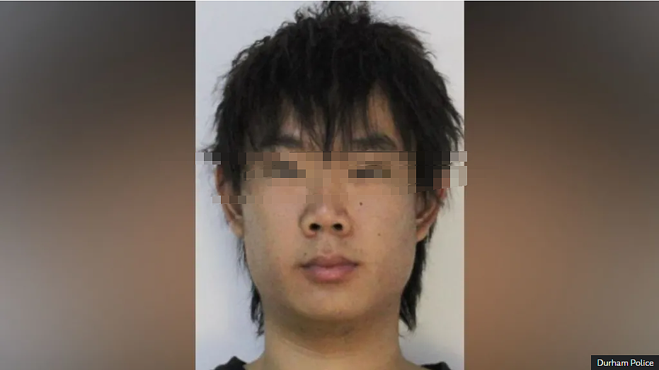 头皮发麻!分手后谎称“有人要杀你”,中国留学生持假枪绑架前女友(组图) - 3