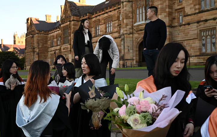 【留澳指南】多国货币对澳元大幅贬值,在澳留学生经济压力加剧 - 1