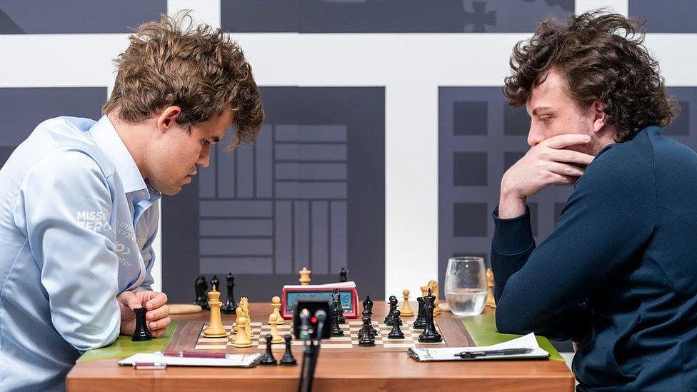 顶级象棋选手屁屁塞玩具作弊?疑靠振动传答案,纪录片中喊话:我冤枉(组图) - 9