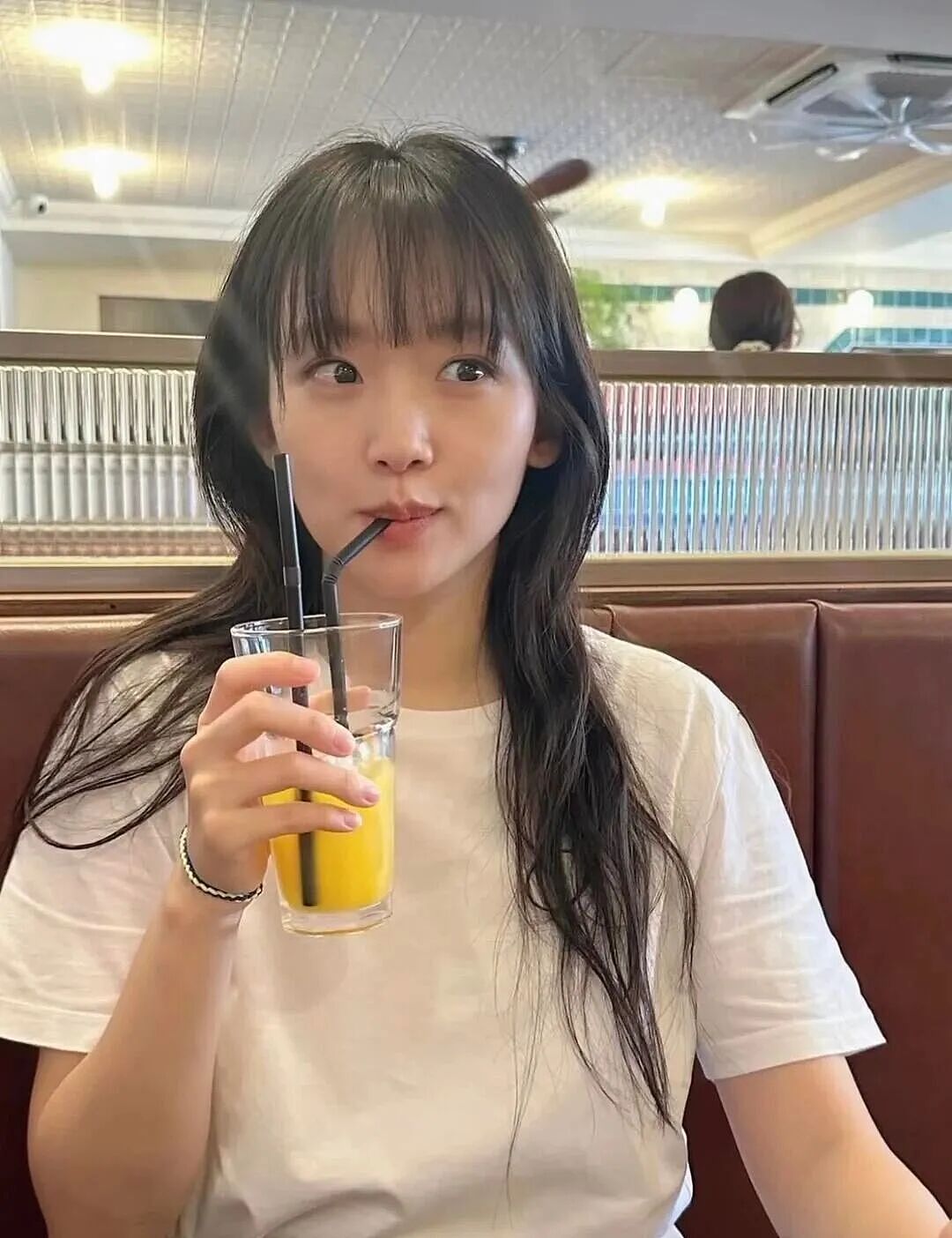 韩国37岁“初恋脸”刷爆热搜:貌美又凶狠,好疯狂的人生…… - 25