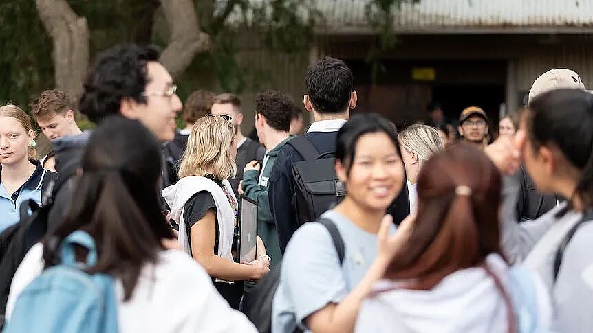 严打学签漏洞！澳洲全面叫停私校开设留学生新课，境外拒签率升至40%（组图） - 1