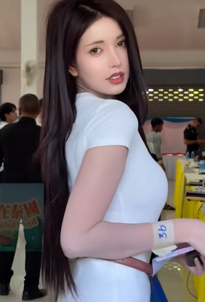 天使面孔×魔鬼身材!2026泰国征兵现场秒变“选美大赛”,一大波美照刷屏全网(组图) - 2